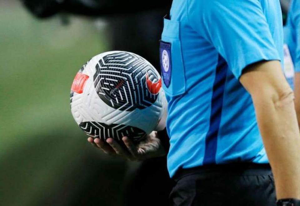 Super League 1: Ξένοι διαιτητές σε όλα τα ματς της τελευταίας αγωνιστικής