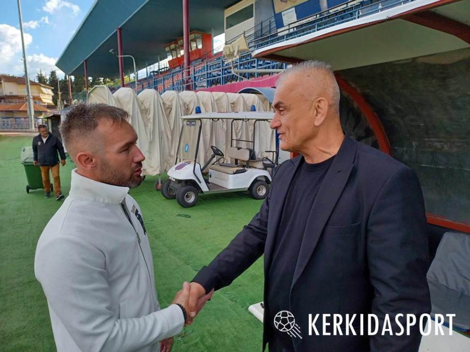 Το "ευχαριστώ" του Γιώργου Μυλωνά στον Γιώτη Τσαλουχίδη! (φωτο)