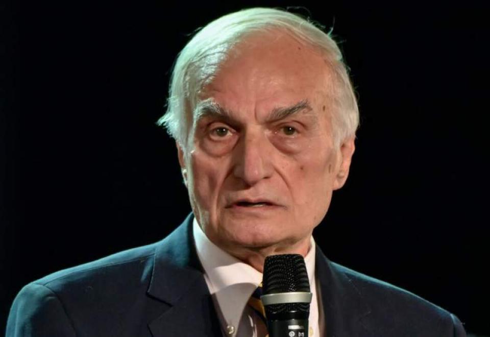 Σε κρίσιμη κατάσταση ο Μανώλης Μαυρομμάτης και η σύζυγός του