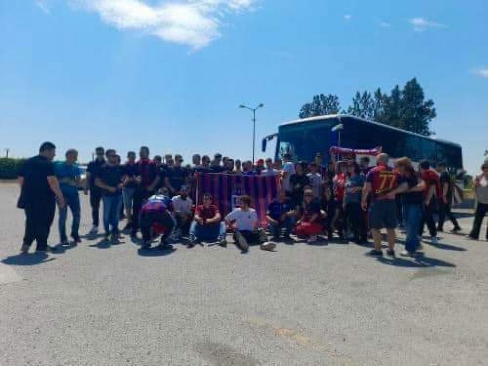 Καθ' οδόν για Λιβαδειά οι φίλαθλοι της "Βασίλισσας" (φωτο-βίντεο)